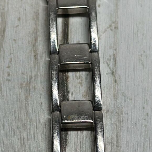 Fossil JR8064 Women's Silver Tone Stainless Quartz Watch American Flag Dial - Picture 6 of 12